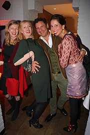 ..., Tamara Sedmark, Andy Meister, Lola Paltinger (©Foto: Martin Schmitz)